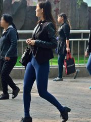 梦中的裸足生活无删减